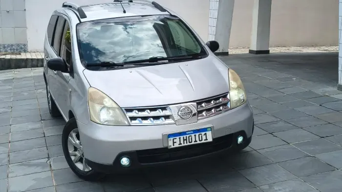 Nissan Livina Grand S 1.8 16V Flex Fuel Mec. 2013