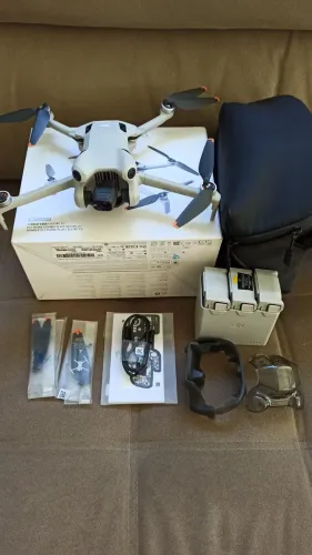 Dji Mini 4 Pro fly more Combo Plus SEM CONTROLE