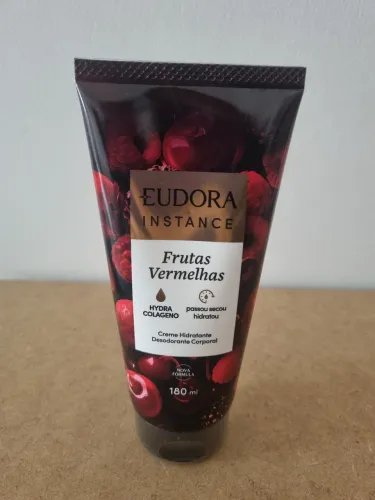 Creme Hidratante Desodorante Corporal Eudora Instance Frutas Vermelhas