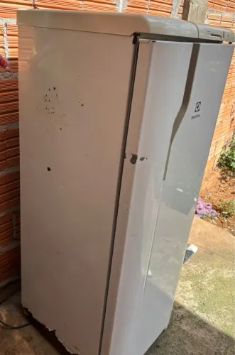 Vendo geladeira