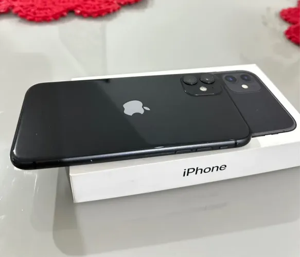 iPhone 11