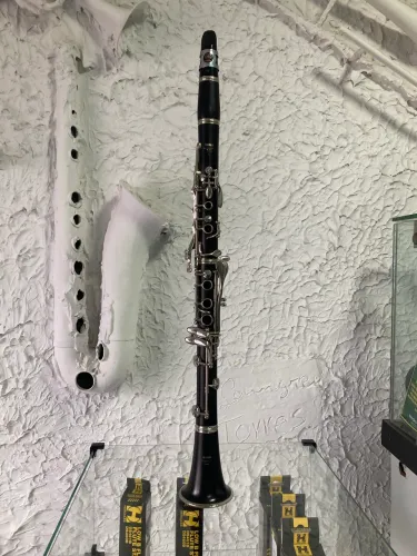 Clarinete de madeira Yamaha YCL 352