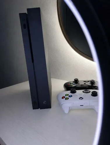 Xbox One X