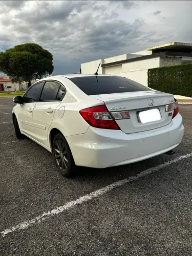 Honda Civic Sedan LXR 2.0 Flexone 16V Aut. 4P 2014