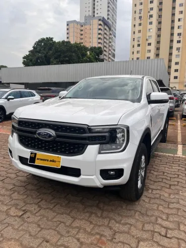 Ford Ranger XLS 2.0l 4X4 2025