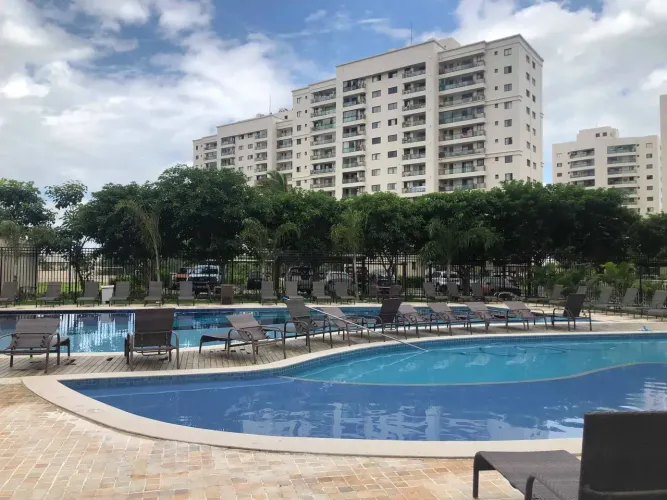 Vendo Apartamento no Jardim de Toscana, 2 Quartos, Calhau.