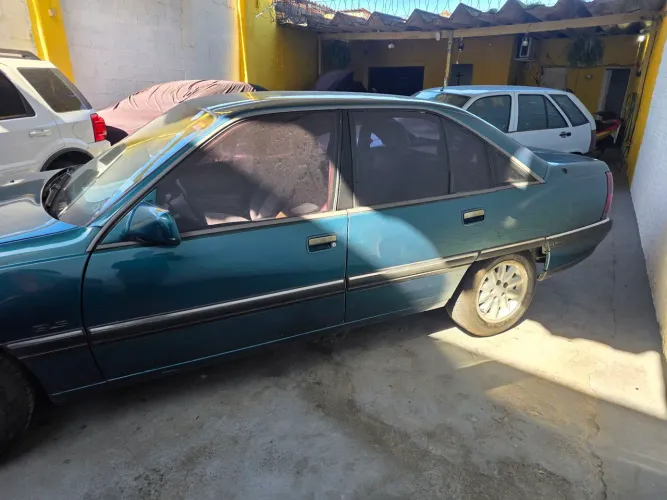 Chevrolet Omega GLS 2.2 / 2.0 (álcool) 1994