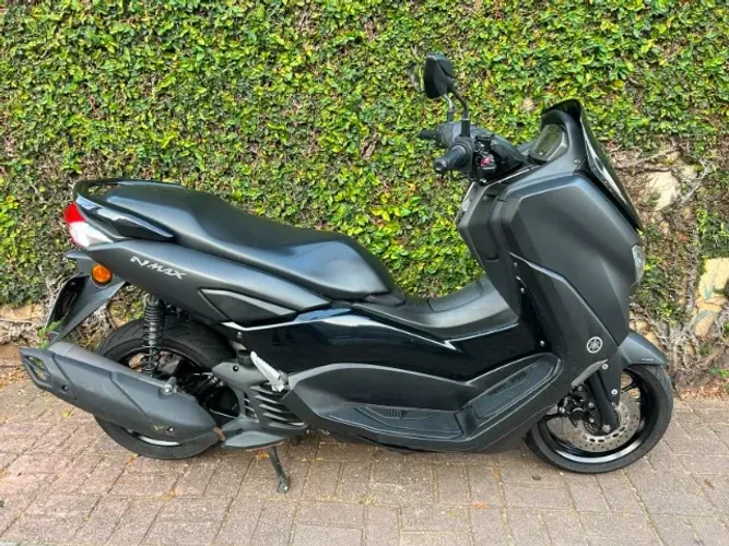 Yamaha NMAX 160 2022