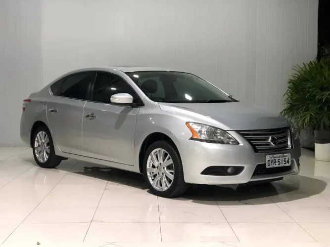 Nissan Sentra SL 2.0/ 2.0 Flex Fuel 16V Aut. 2014