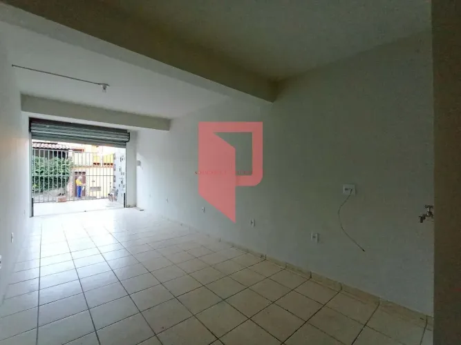 Loja com 30 m² em Ponto Comercial Estratégico no Caiçara  Ideal para Salão, Esmalteria ou 