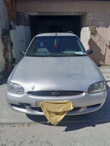 Ford Escort S.W GL 1.8i 16V 2002