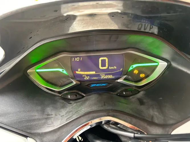 Honda PCX 160 DLX 2023
