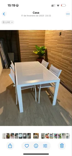 Mesa retangular com 4 cadeiras