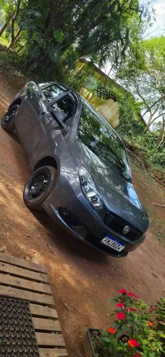 Fiat Grand Siena Attractive 1.0 Flex 8V 4P 2020