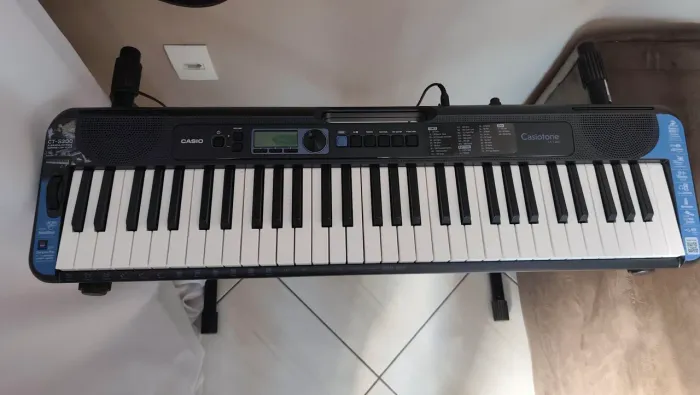 Teclado Casio CT-S300