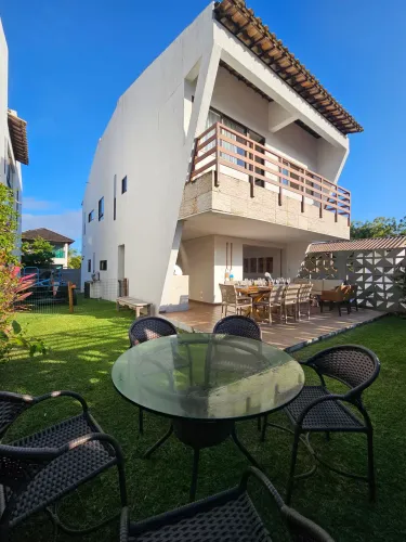 ALUGA-SE CASA ESPETACULAR EM SERRAMBI - 5 SUÍTES - FÉRIAS DOS SONHOS
