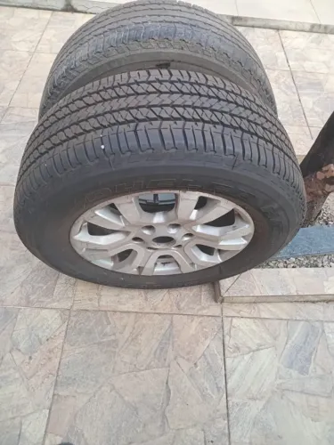 Pneu