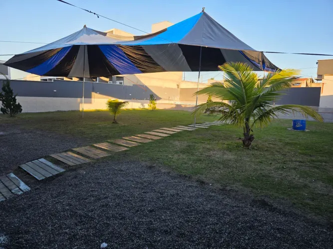 TENDA 20 POR 11 VENDO, SEMI NOVA