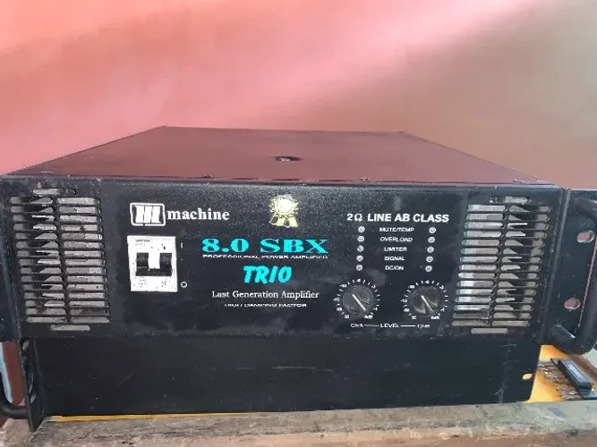 Amplificador Machine 8.0 SBX Trio