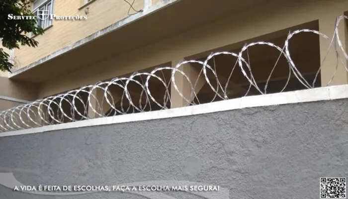 Instalação de cerca concertina RJ - Servtec Proteções