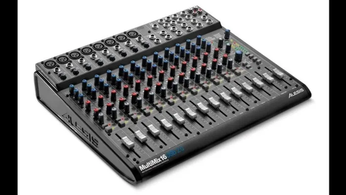 Mesa de Som Multimix Alesis 16 Canais Mixer e efeitos USB Audio