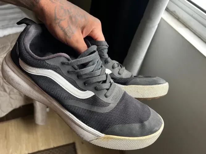 VANS ULTRARANGE 42