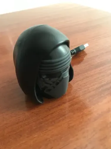 Caixinha de som Star Wars Kilo Ren