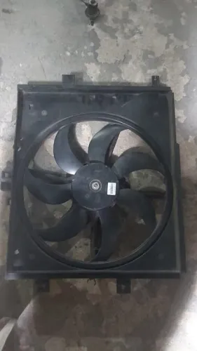 Ventilador do Radiador Nissan Versa Antigo