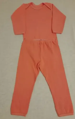Conjunto bebê menina: Body + calça usado em estado de novo