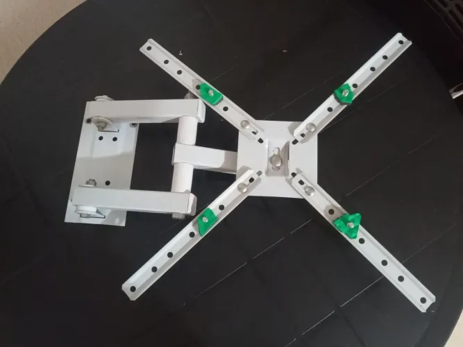 Suporte para TV articulado