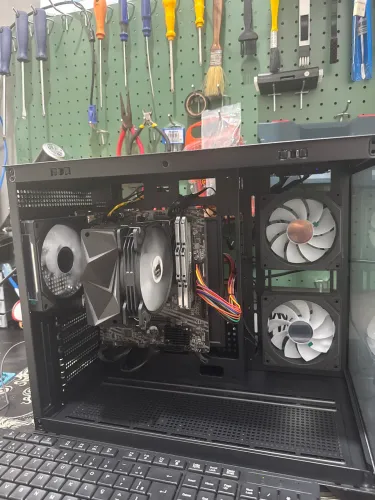Pc gamer Ryzen 5 5600gt 16gb nvme Vega 8