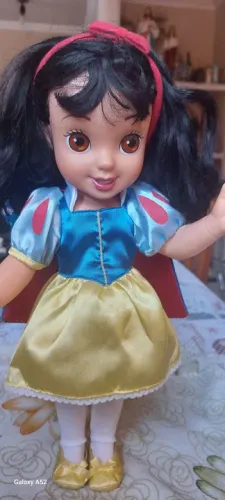 Boneca Branca de Neve - Princesa Disney Playmates