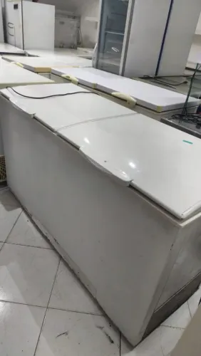 Freezer duas portas 