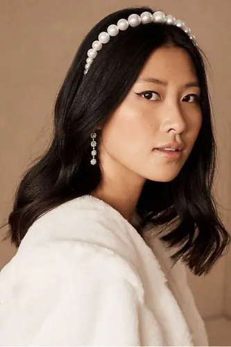 Tiara de pérolas elegante