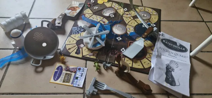 Jogo Ratatouille incompleto mas serve como lindo cenario