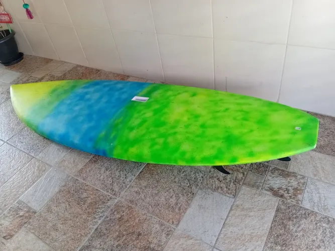 Stand Up Paddle  8.2 X 4 1/5 X 32. 128L