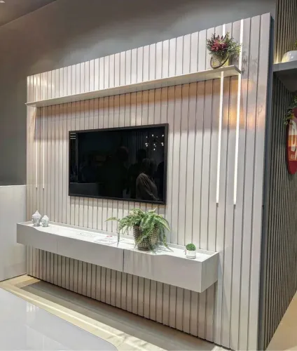 Painel de TV 223x240 Moderno com Prateleiras e Iluminação