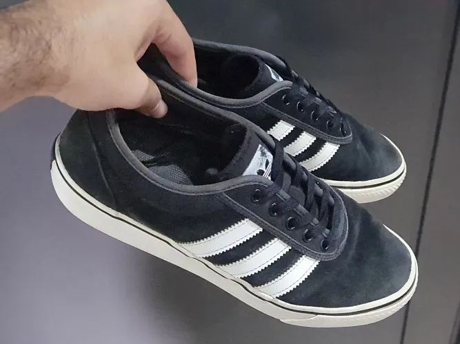 Tênis Adidas Adiease original tam 41