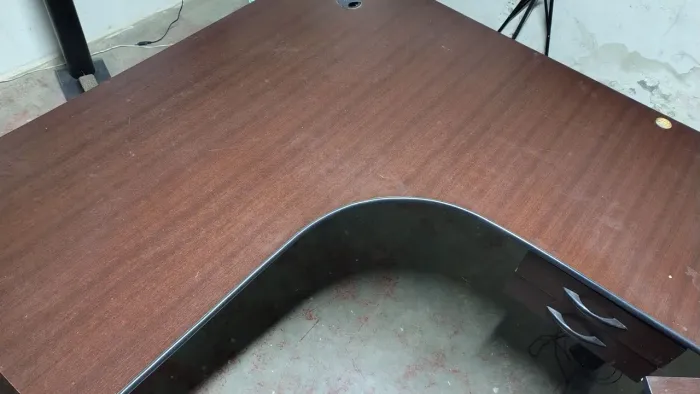 Vende-se mesa de escritório em L