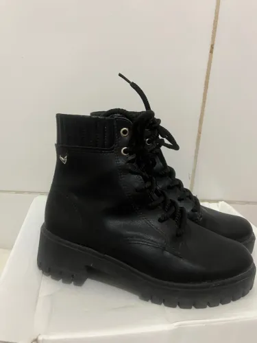 Bota Coturno Feminina Preta