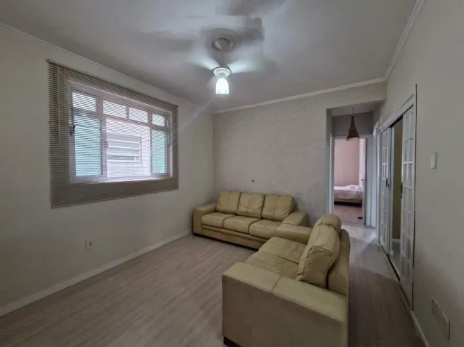 Apartamento 3 quartos e 2 banheiros á venda em Santos