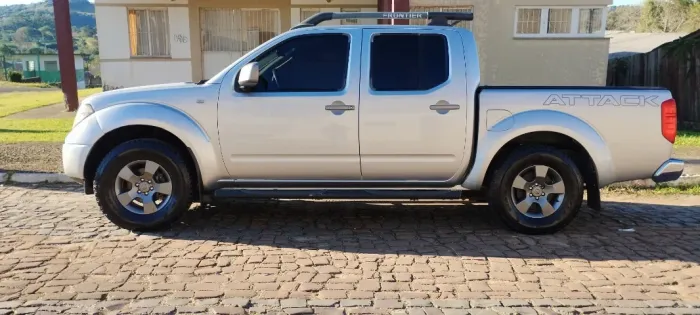 NISSAN FRONTIER SE ATTACK CD 4X2 2.5 TB DIESEL 2013 Diesel Manual