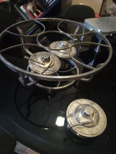 Utensílios para servir em Prata.