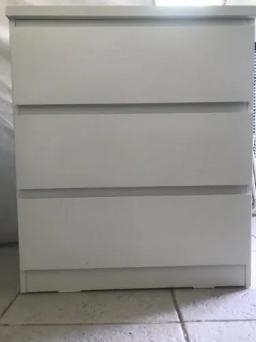 Criado Mudo da Tok/Stok - Comprimento 0,70 cm Largura 0,60 Altura 0,60 3 gavetas