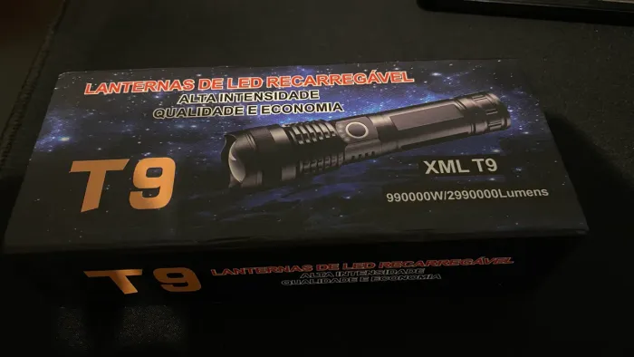 LANTERNA T9 excelente 