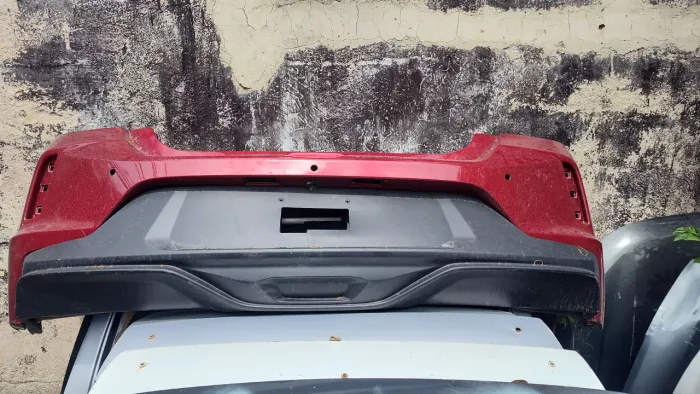 Parachoque traseiro Onix RS 2020 2021 2022 2023 2024 original GM Chevrolet excelente