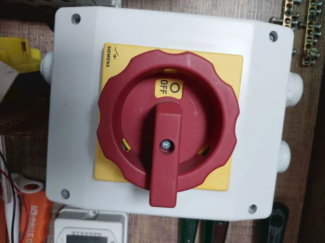 Chave seccionadora Siemens 63a Max  3P 