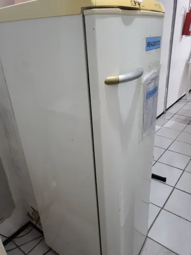 Geladeira RDE 30 SUPER