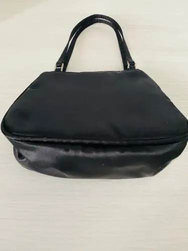 Bolsa de mão feminina preta
