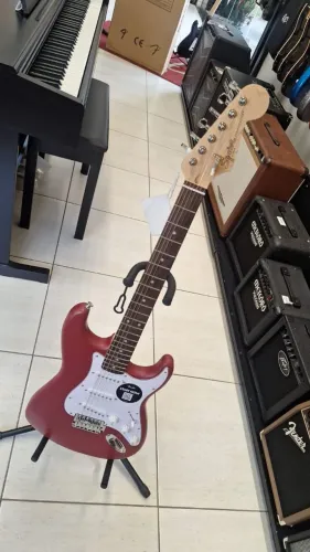 Guitarras Squier Fender - A partir de R$ 1.850,00